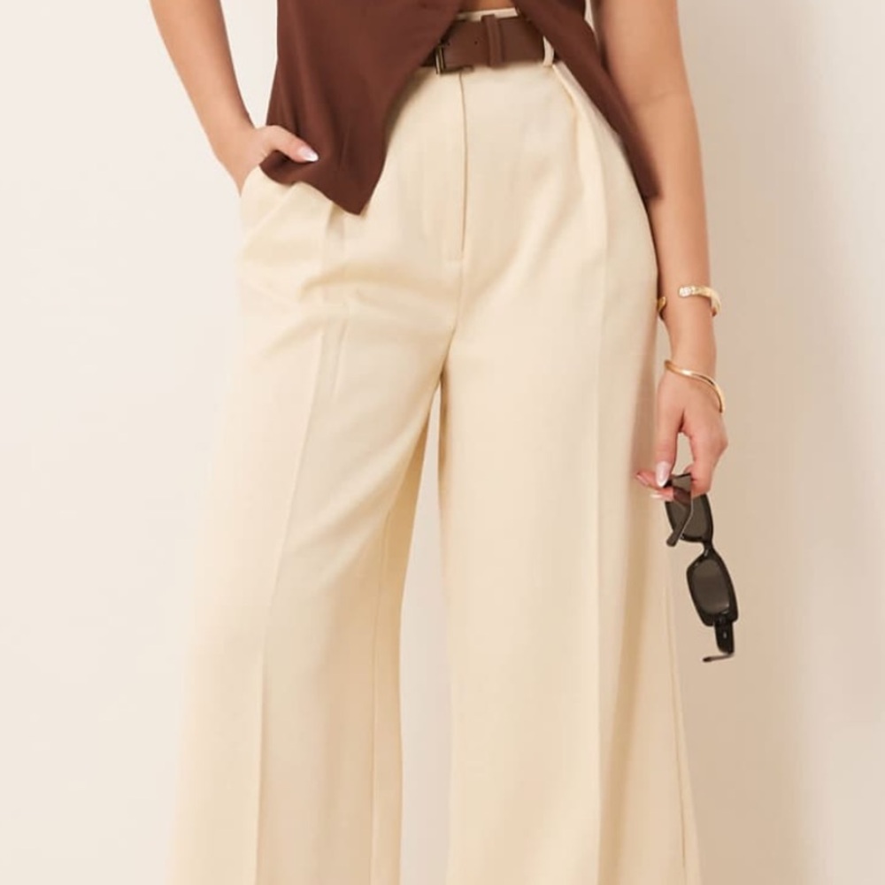 Elegant Cream Wide-Leg Pants — breezy and chic